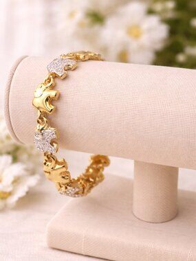 Gold Elephant Tennis Bracelet Signed BR KRN 8" Gold Tone Elephant Link Bracelet